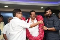 Chiranjeevi presents Allu Ramalingaiah Award to Dasari